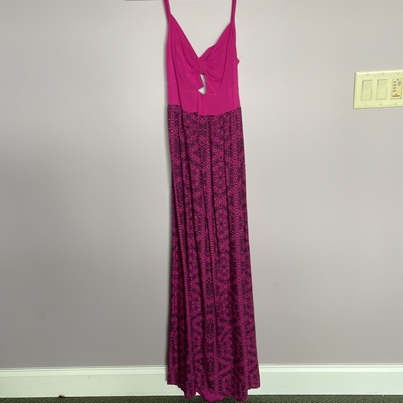 Key hole sundress - Picture 2 of 5